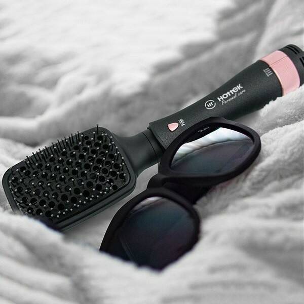 Фен-щётка Hottek HT-967-030 Фен-щётка Hottek HT-967-030