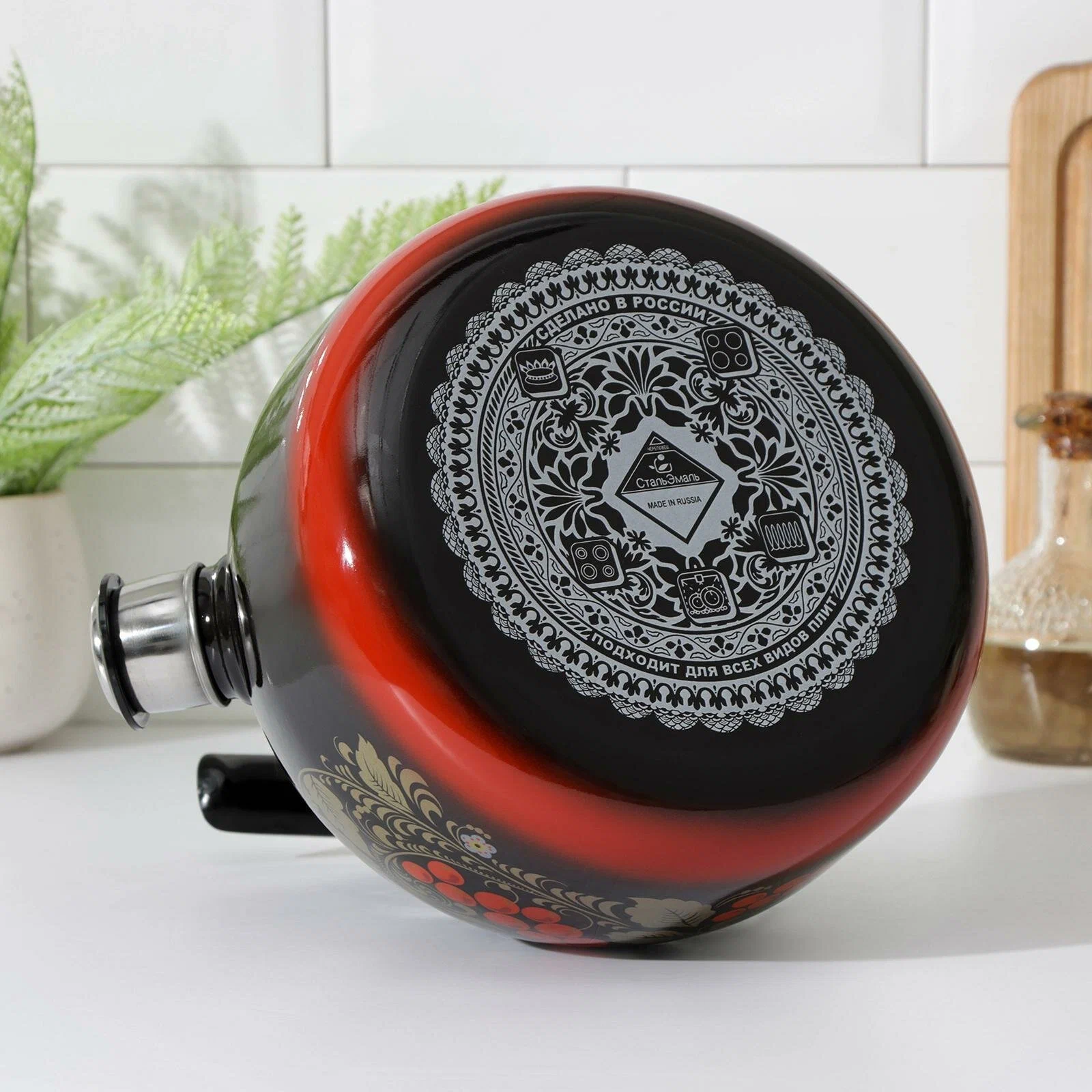 Чайник сферический со свистком Стальэмаль Рябина черно-красный 3.0 л 4с209/я