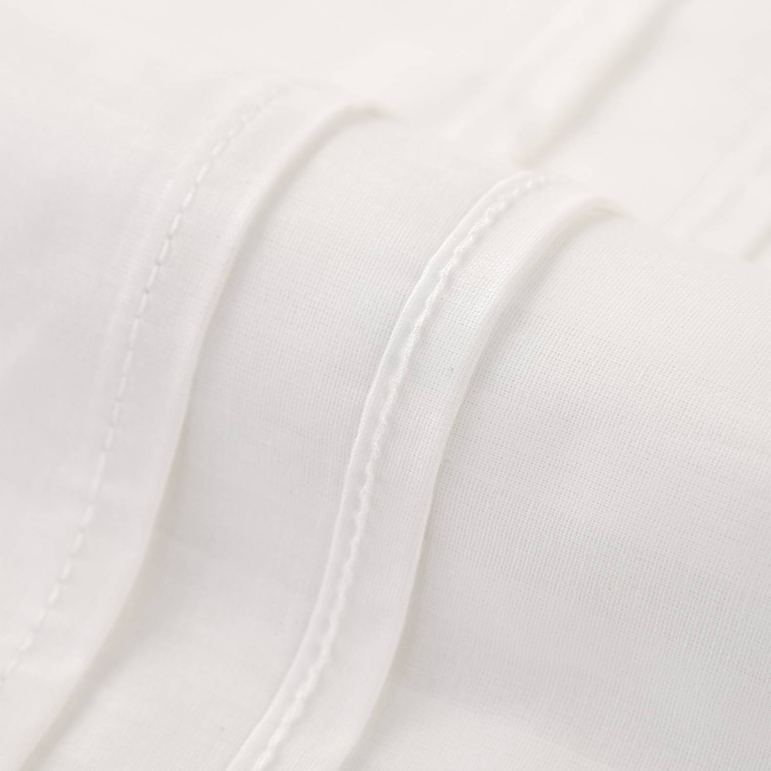 Комплект постельного белья Волшебная Ночь Warm white 1.5сп 50/70 8709/2 01 1502 Комплект постельного белья Волшебная Ночь Warm white 1.5сп 50/70 8709/2 01 1502